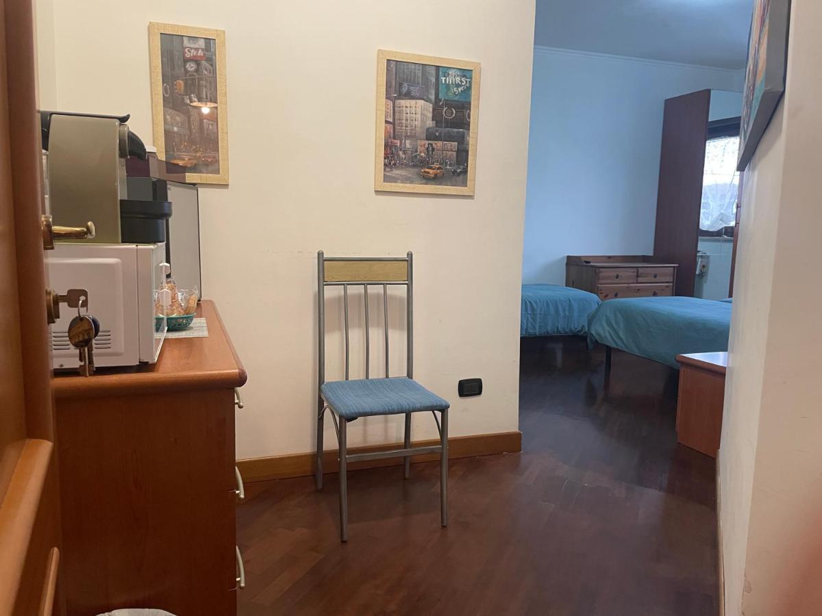 Bb Nuova Fiera Di Roma Panzió Fiumicino Kültér fotó
